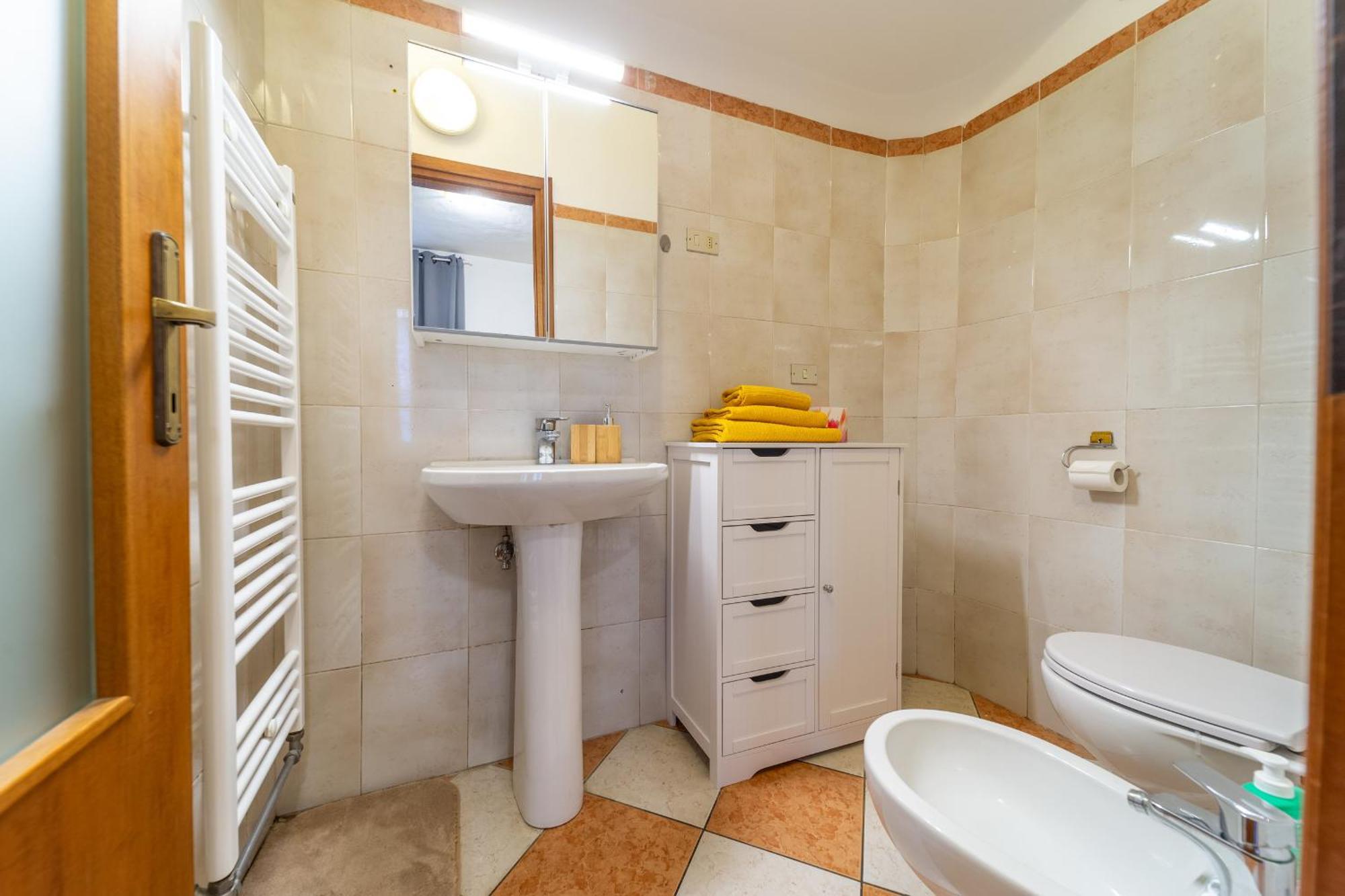 Casa Di Jennifer 3 Apartment ปาร์มา ภายนอก รูปภาพ